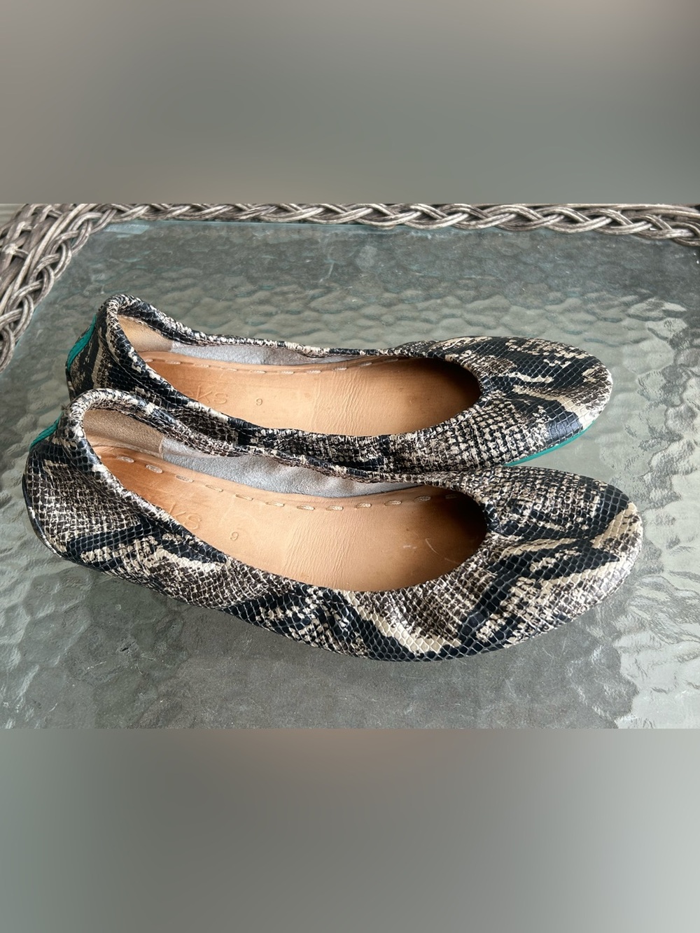 TIEKS Copperhead Snake Print Flats sz 9 - Picture 14 of 14
